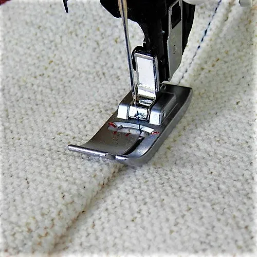Bi-Level Presser Foot Set for Bernina
