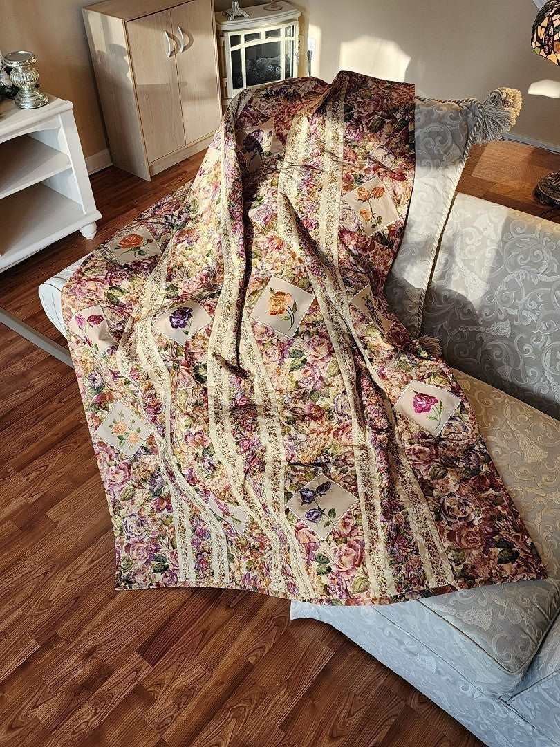FROSTED ROSES Embroidered Throw - Image 10