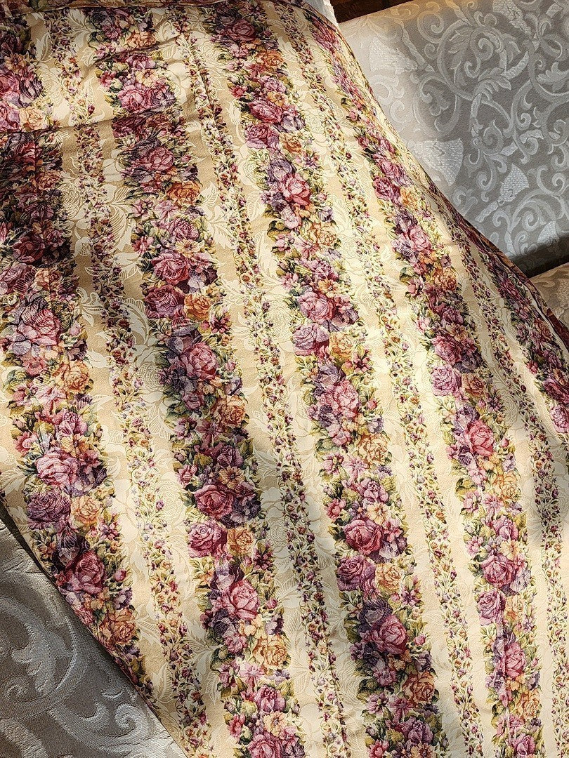 FROSTED ROSES Embroidered Throw - Image 11