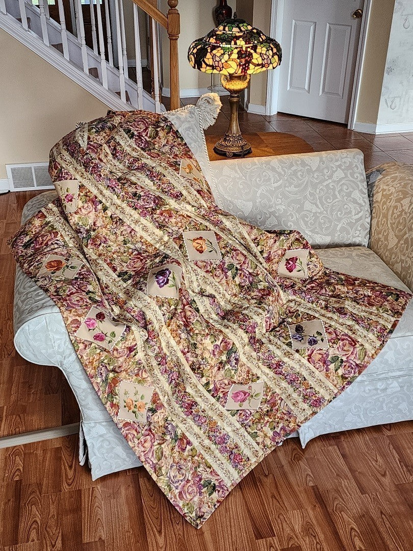 FROSTED ROSES Embroidered Throw - Image 8