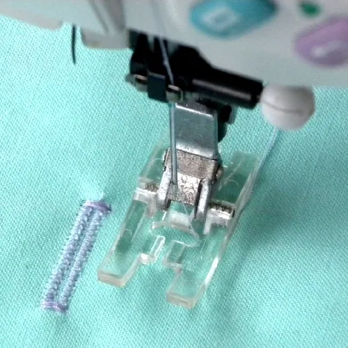 Pfaff Clearview / Buttonhole Presser Foot - Image 2