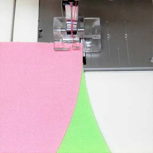 Pfaff Curve Master Foot - Image 3
