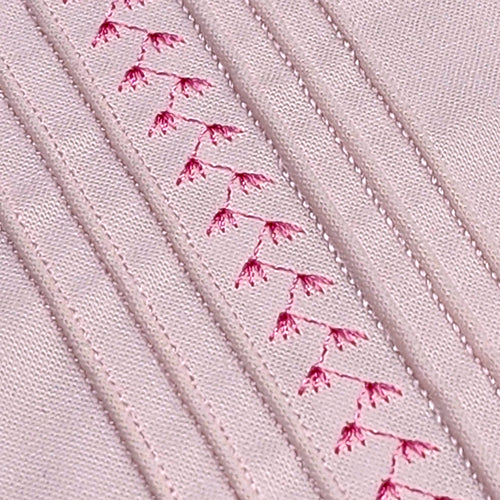 Pintuck Foot with Decorative Stitch Guide for Bernina - Image 9