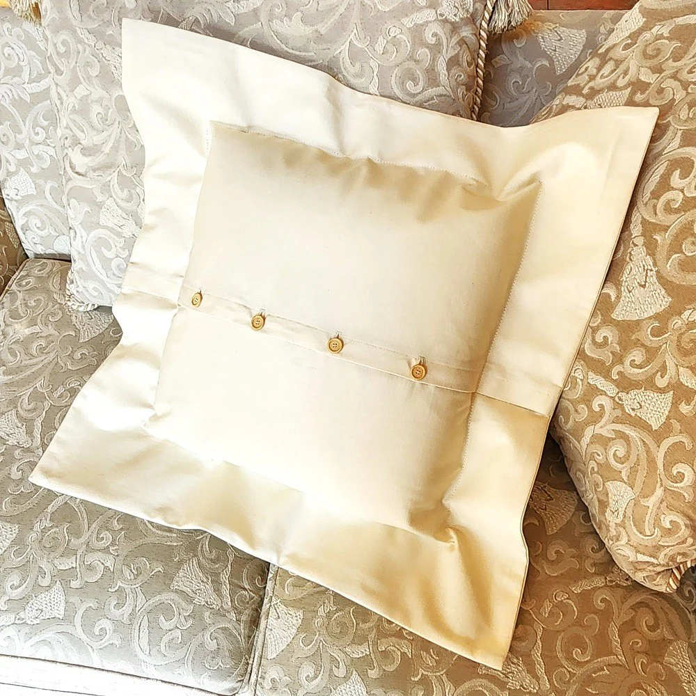 TULIP TRIPTYCH Embroidered Pillow Cover - Image 8
